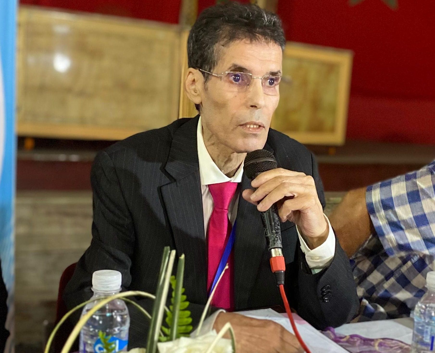 الدار البيضاء .. منتدى المواطنة يحتفي بالخبير الأممي المحجوب الهيبة