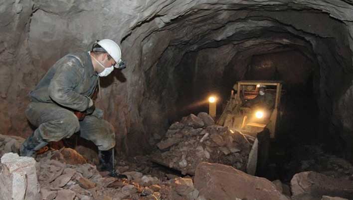 البيضاء تحتضن الدورة الثامنة للمعرض الدولي للمعادن والمقالع