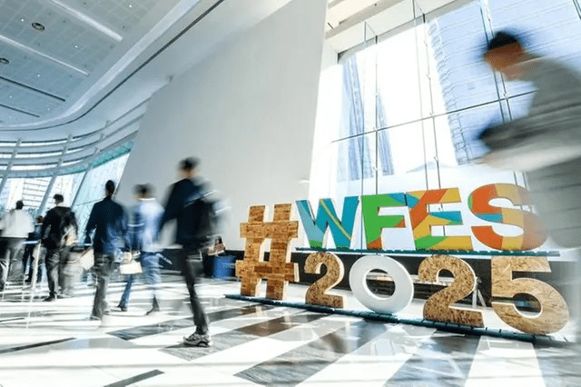 أبو ظبي..اختتام أعمال القمة العالمية لطاقة المستقبل 2025