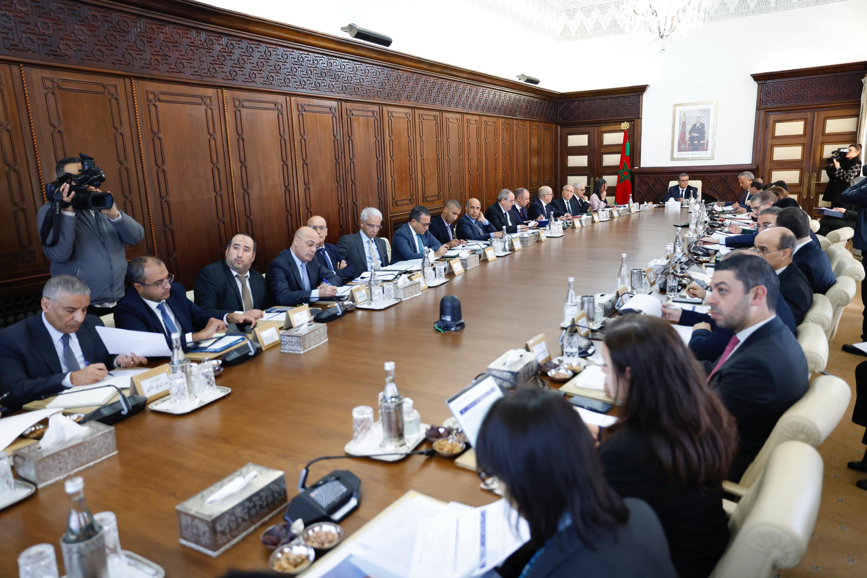 رئيس الحكومة يترأس الدورة السابعة للجنة الوطنية للاستثمارات المحدثة بموجب ميثاق الاستثمار الجديد