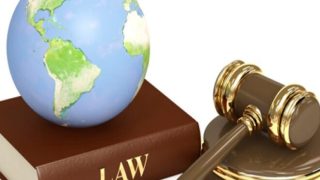 المسؤولية القانونية عن الأضرار البيئية بين الأساس التقليدي والموضوعي