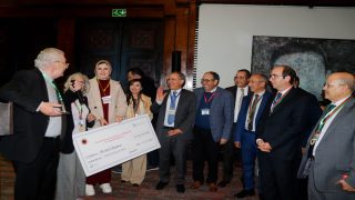 أطباء مغاربة ضمن الفائزين بالجائزة الإفريقية للصحة