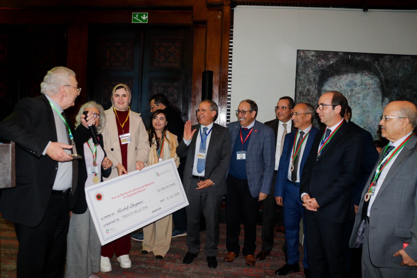 أطباء مغاربة ضمن الفائزين بالجائزة الإفريقية للصحة