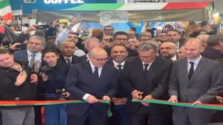 أخنوش يدشن الجناح المغربي بالمعرض الدولي للفلاحة بباريس