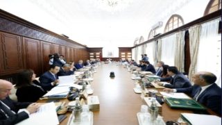 الحكومة تصادق على مشروع مرسوم يتعلق بالمخططات الجهوية لتهيئة تربية الأحياء المائية البحرية وتدبيرها