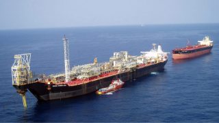 شركة Vaalco Energy الأمريكية.. تفوز بصفقة لتطوير مربع غاز ونفط بدولة إفريقية
