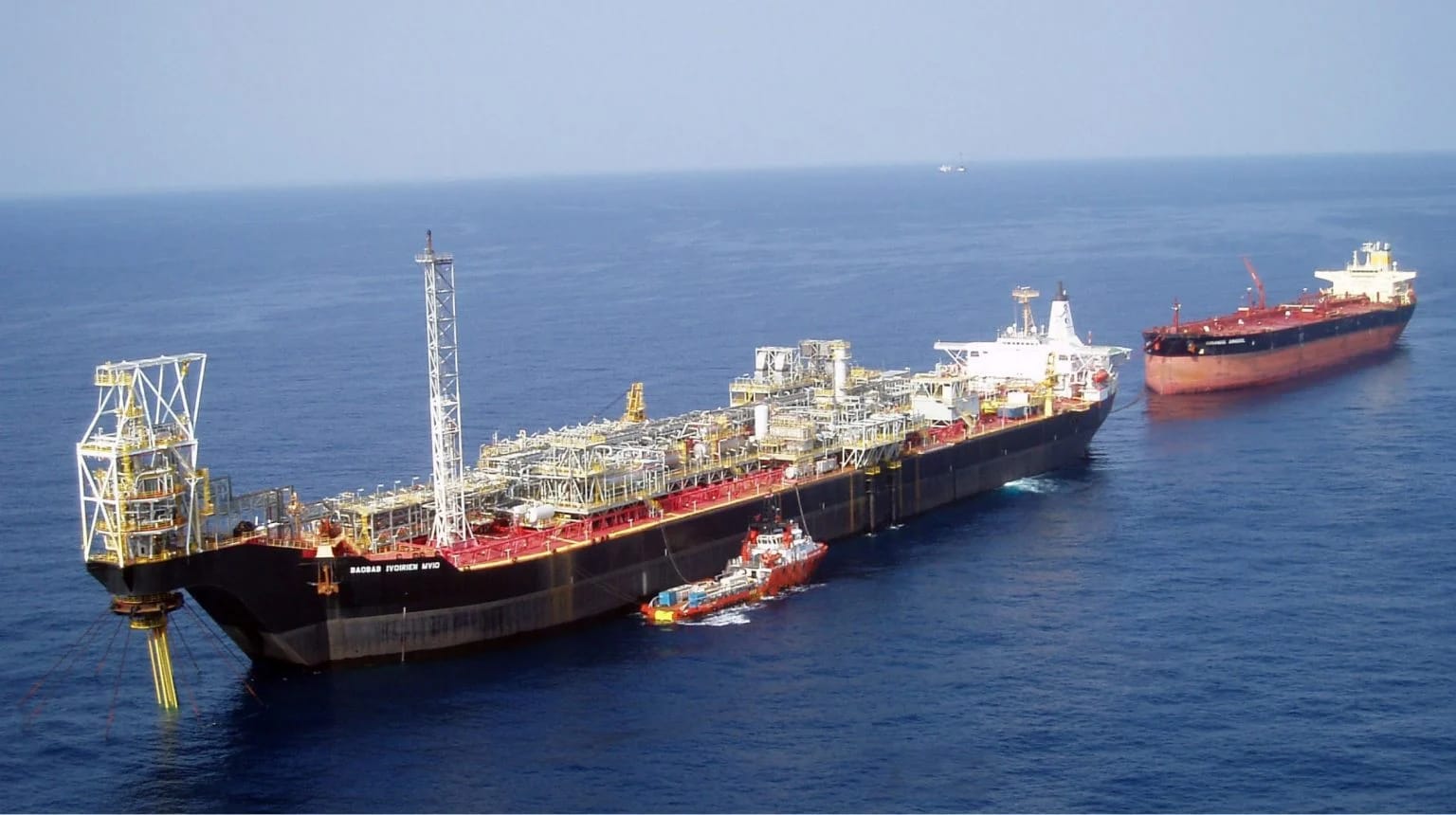 شركة Vaalco Energy الأمريكية.. تفوز بصفقة لتطوير مربع غاز ونفط بدولة إفريقية