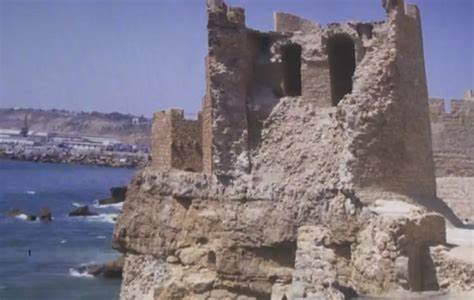 انهيار جزء من “قصر البحر” التاريخي بآسفي يثير قلق عشاق التراث