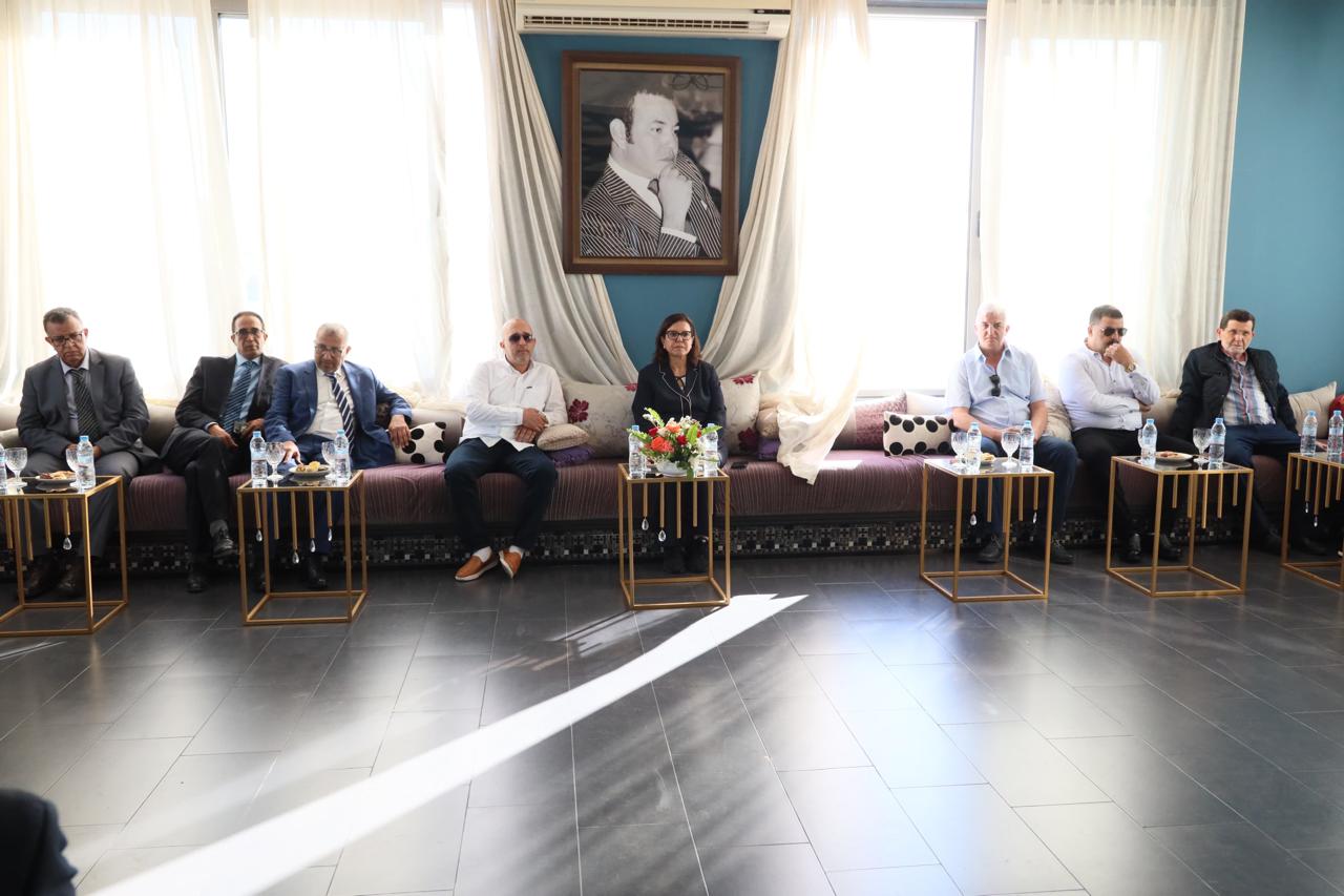  الحسيمة.. زكية الدريوش تلتقي بمهنيي الصيد البحري لمناقشة مشاكل البحارة