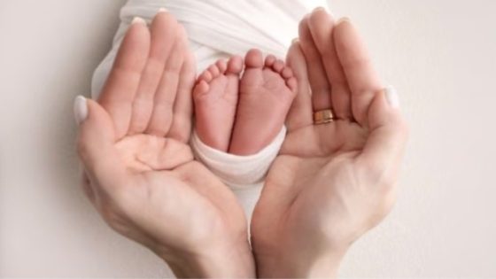 في اليوم العالمي للقابلات..”المُوَلّدة المغربية” حارسة الحياة من رحم التحديات