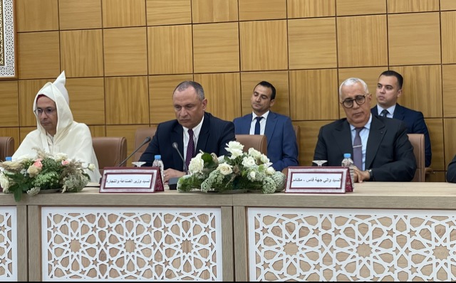 عامل إقليم الحاجب الجديد يتولى المهام الجديدة بخارطة طريق تركز على الابتكار والتنمية