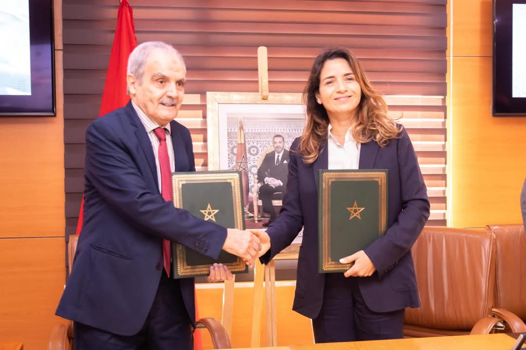 اتفاقية شراكة لتعزيز إدماج الأشخاص المكفوفين ضمن السياسات العمومية البيئية