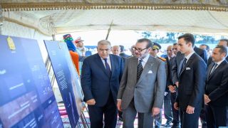 جلالة الملك محمد السادس يعطي انطلاقة أشغال إحداث منصة المخزون والاحتياطات الأولية بجهة الرباط-سلا-القنيطرة