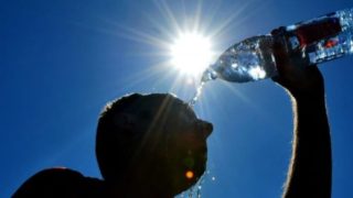 موجات الحرارة.. هذه إرشادات ذهبية للدكتور الطيب حمضي