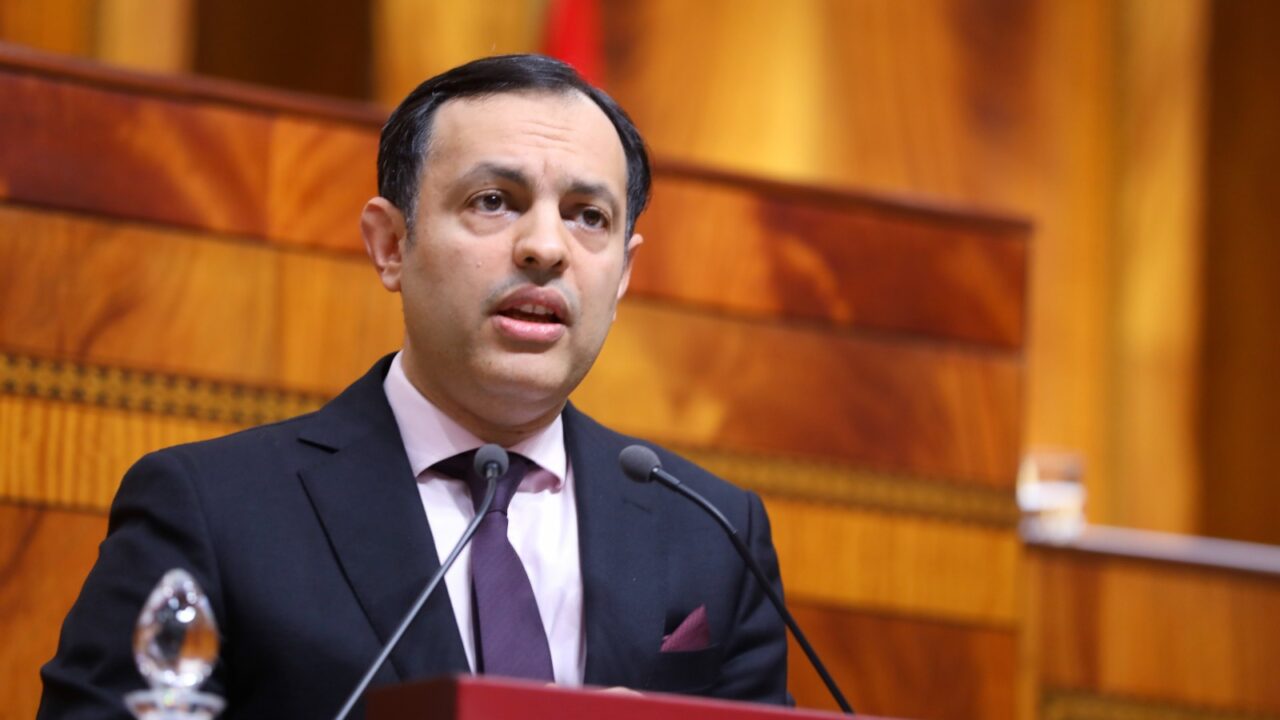 يونس السكوري يعلن عن مؤشرات إيجابية ويعد بمراجعة مدونة الشغل في 2025