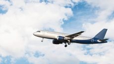 الصويرة تعزز ربطها الدولي بخط جوي جديد نحو برشلونة.. دفعة جديدة لجاذبية “مدينة الرياح”