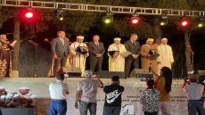 عين اللوح تهتز على أنغام ورقصات فن أحيدوس