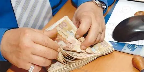  33,8 مليار درهم من من التمويلات الممنوحة من البنوك و 2298 شكاية من زبناء مؤسسات الائتمان