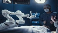 روبوت "دافينشي" ينجز أول تدخل جراحي دقيق لعلاج سرطان القولون بالمغرب