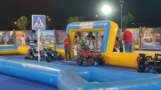 قرية السلامة الطرقية تختتم أنشطتها بالدار البيضاء: توعية مرورية وترفيه للأطفال وأسرهم