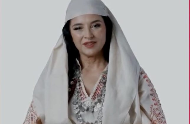 صورة الوزيرة الافتراضية كما تظهر على بوابة e-Albania