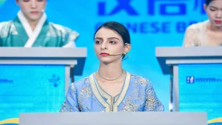 من الدار البيضاء إلى الصين.. شابة مغربية تتألق في واحدة من أعرق المسابقات الثقافية العالمية