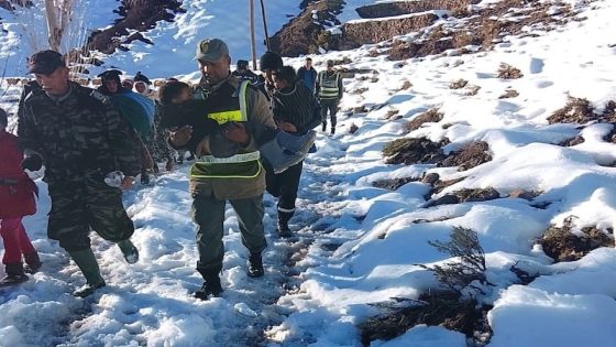 السلطات تنجح في فك العزلة عن المناطق المتضررة من الثلوج بجهة درعة تافيلالت