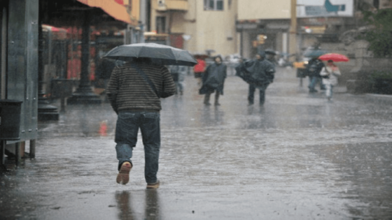 حالة الطقس: استمرار الأجواء الممطرة والمضطربة بأغلب مناطق المملكة